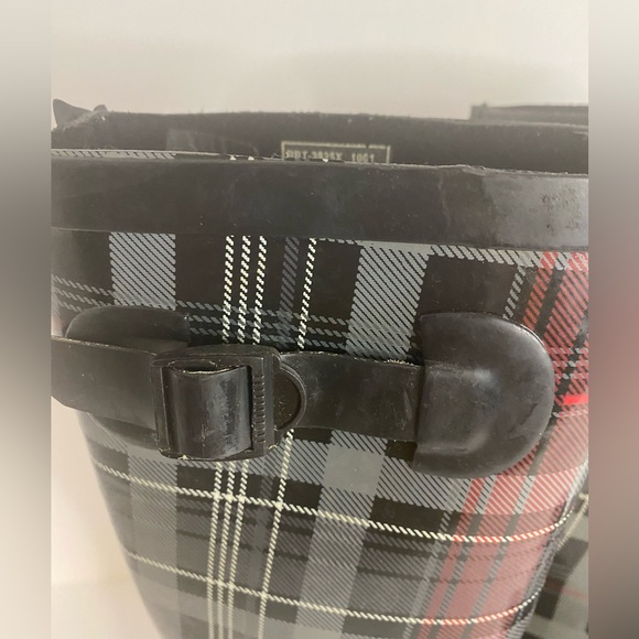 Women's Capelli New York Plaid Lined Rain Boots Rubber Size 7 Adj. Strap/Buckle - Picture 2 of 6